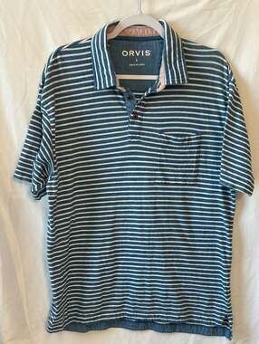 Orvis Men's Blue and White Striped Short Sleeve Jersey Pocket Polo Shirt Size La